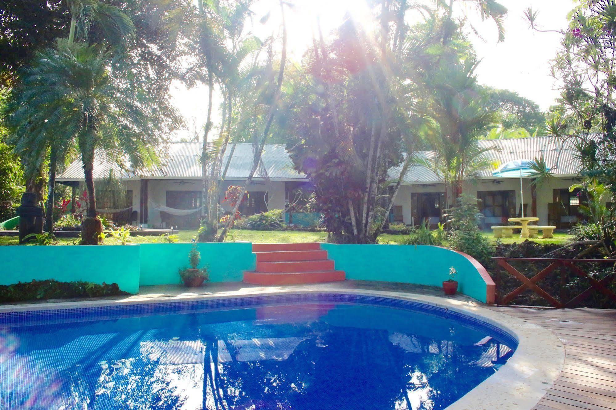 Magellan Boutique Hotel Cahuita Exterior foto