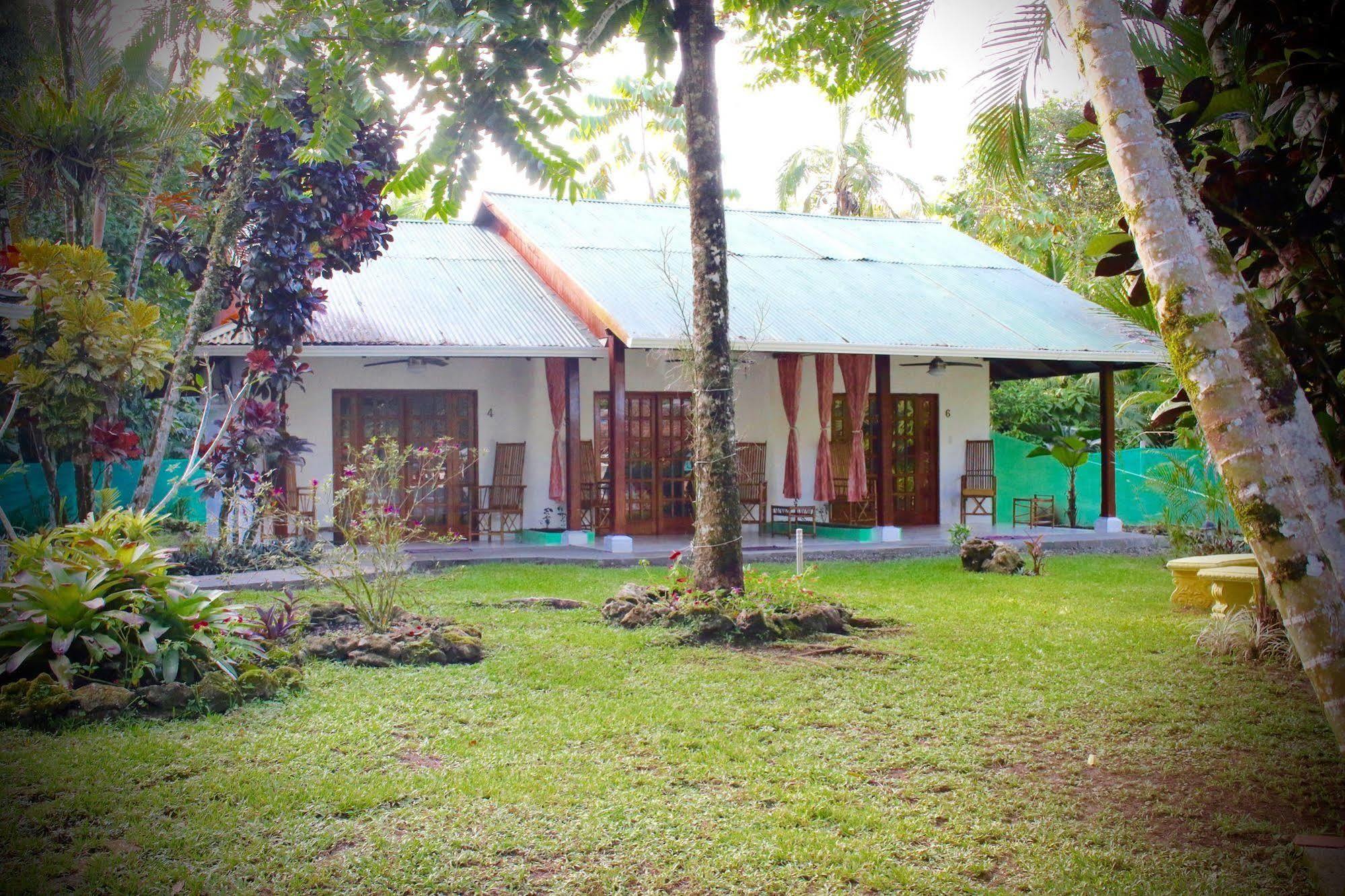 Magellan Boutique Hotel Cahuita Exterior foto